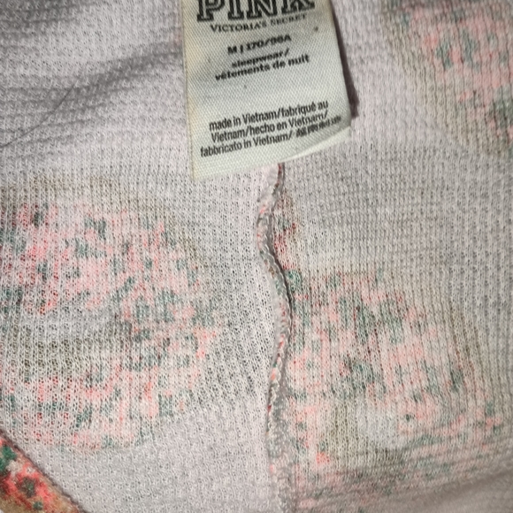 VEUC VS PINK ONESIE PJS SZ M - Picture 3 of 4